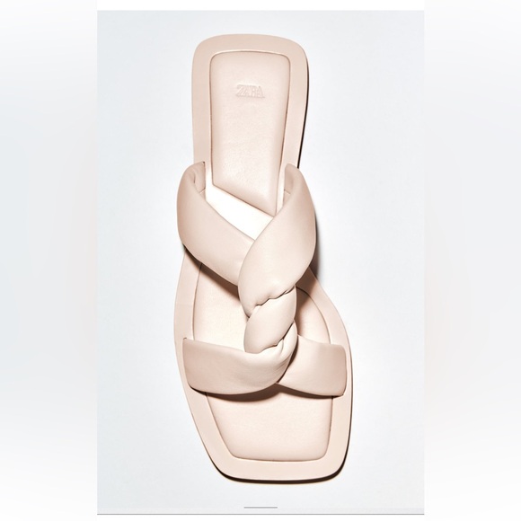 Zara Shoes - Zara woven leather sandals